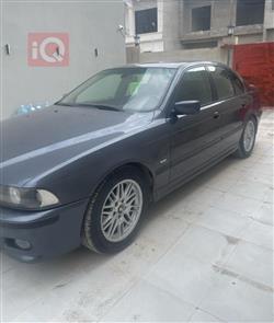 بی ئێم دەبڵیو سیریەس 5